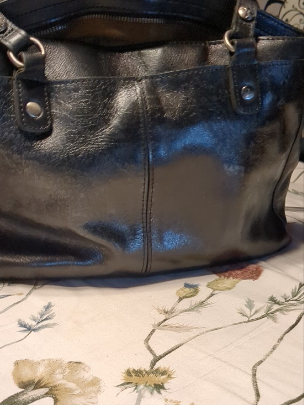 Patricia Nash Classic Black Leather Embossed Tote Bag. - Picture 7 of 12